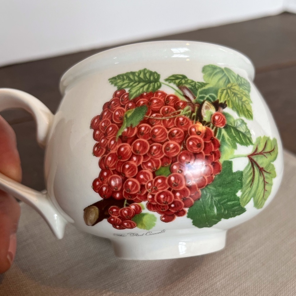 Portmeirion Pomona Footed Breakfast Cup